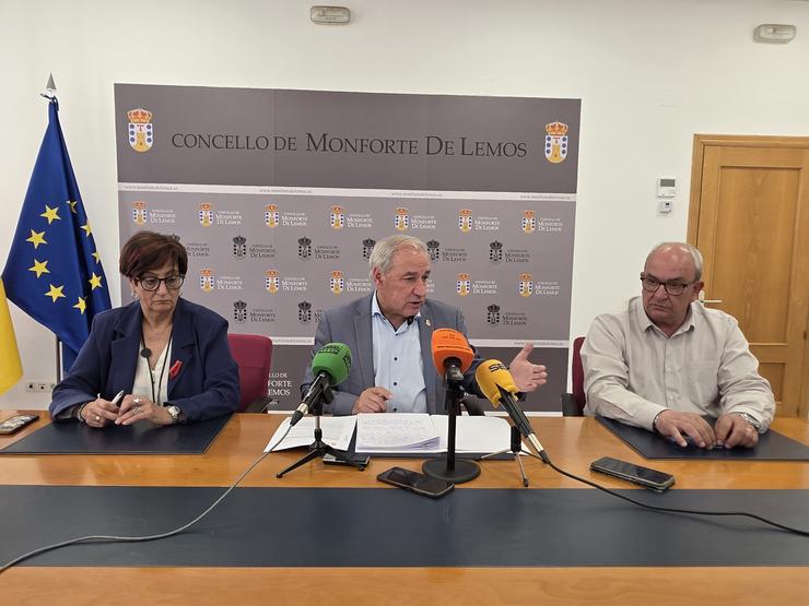 O alcalde de Monforte de Lemos, José Tomei, en rolda de prensa.. CONCELLO DE MONFORTE / Europa Press