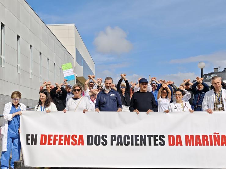 Protestas do persoal hospitalario, a 22 de maio de 2025.. PERSOAL DO HOSPITAL DA MARIÑA / Europa Press