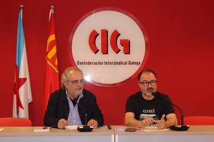 Manuel González Moreira, secretario nacional de CIG-Saúde, e Suso Bermello, secretario nacional de CIG-Ensino / CIG