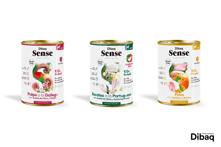 Novas latas de comida para cans, entre as que está o novo preparado de polbo á galega 