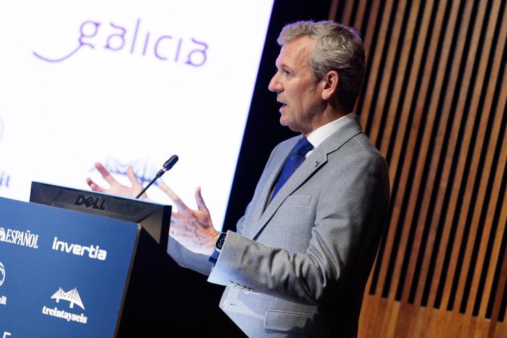 O presidente da Xunta  de Galicia, Alfonso Rueda, intervén no Foro Económico O Español “A Galicia que vén”. DAVID CABEZÓN, XUNTA / Europa Press
