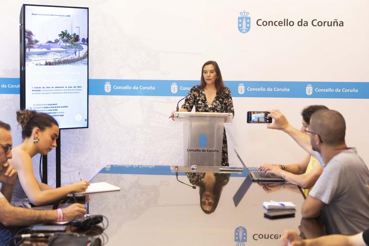 A alcaldesa da Coruña, Inés Rey, en rolda de prensa para dar conta dos asuntos aprobados na Xunta de Goberno / ANDY PEREZ