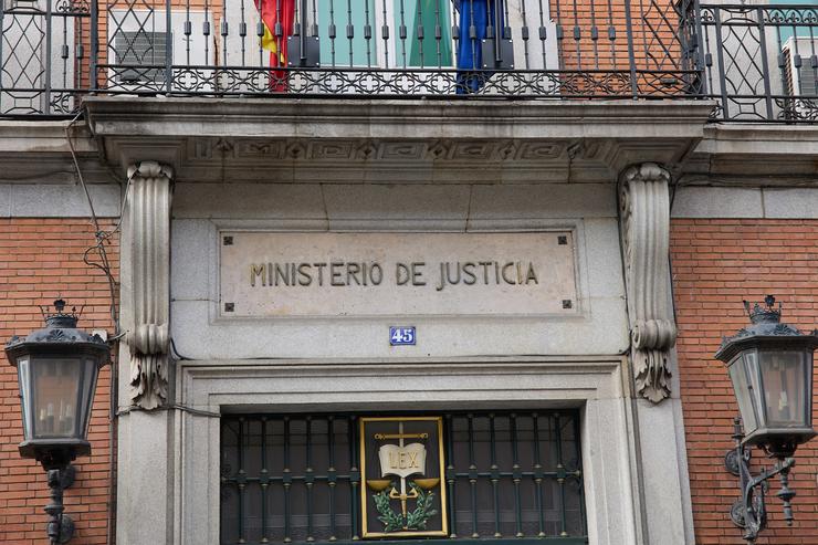 Fachada do Ministerio da Presidencia, Xustiza e Relacións coas Cortes, a 14 de febreiro de 2024, en Madrid 