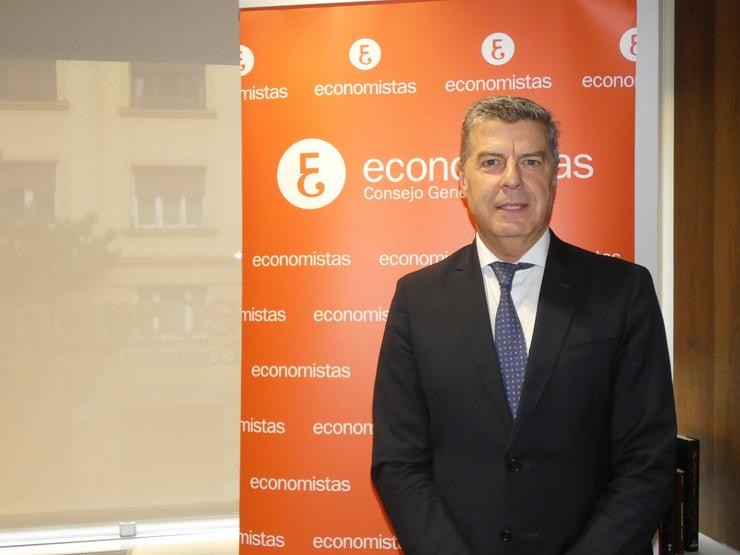 Miguel Ángel Vázquez, novo presidente do Consejo General de Economistas (CGE) 