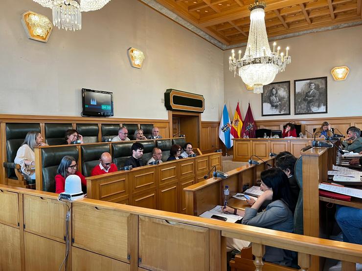 Transcurso do pleno municipal en Santiago de Compostela, a 3 de xuño de 2025. / Europa Press