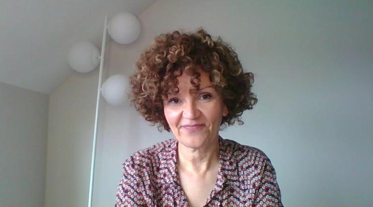 Elena, neofalante de Madrid en Bertamiráns / Neofalantes