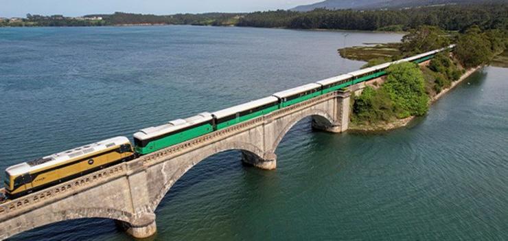 Tren costa Verde Express/Renfe