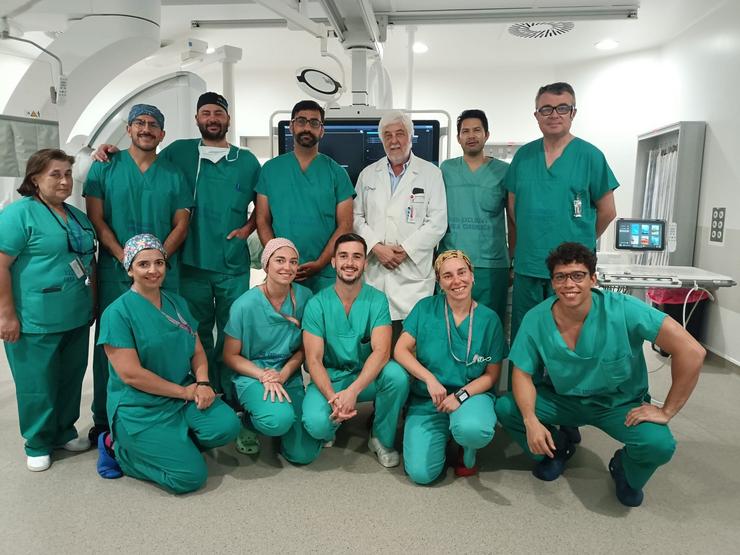 Cardioloxía do Cunqueiro utiliza por primeira vez a nivel mundial unha nova técnica para repor unha prótese aórtica / SERGAS