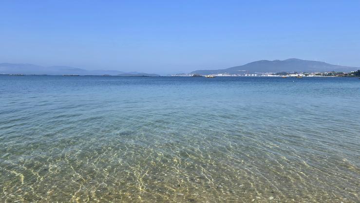 Unha praia das Rías Baixas que merece fama, pero tamén respecto 