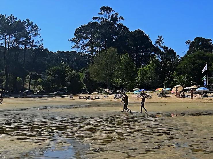 Unha praia do Barbanza que mellor non nomear 