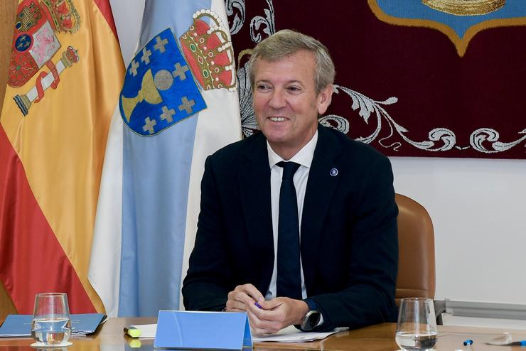 O titular do Goberno galego, Alfonso Rueda, preside a reunión semanal do Consello da Xunta.. XUNTA 