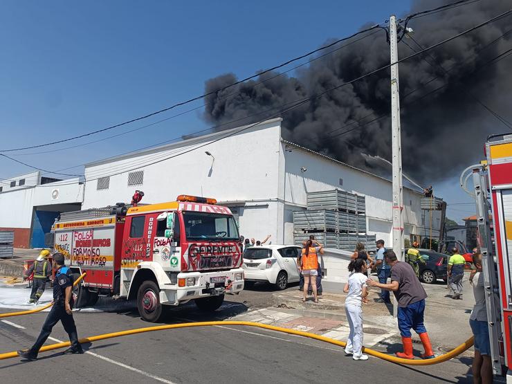 Incendio conserveira Miramar, Rianxo 